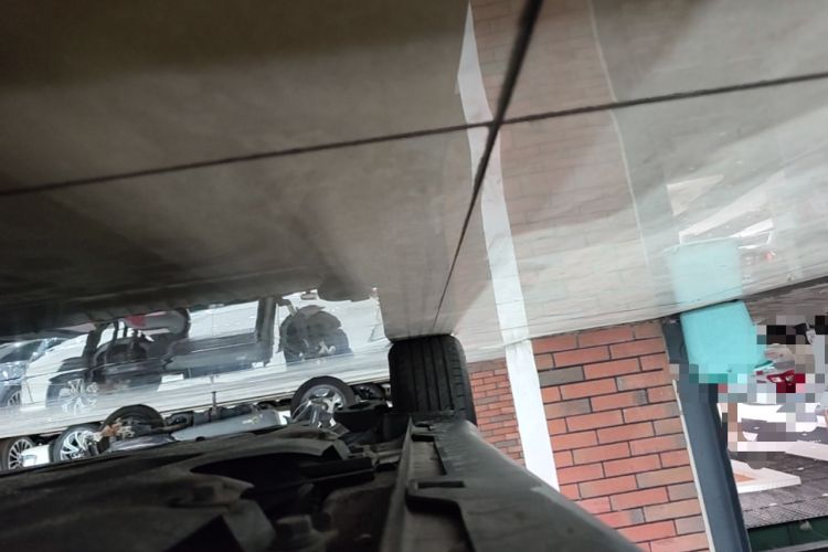 Used Wuling Bingo PLUS 2024 401 km Flagship Edition Four-Seater Version Right Side Sill