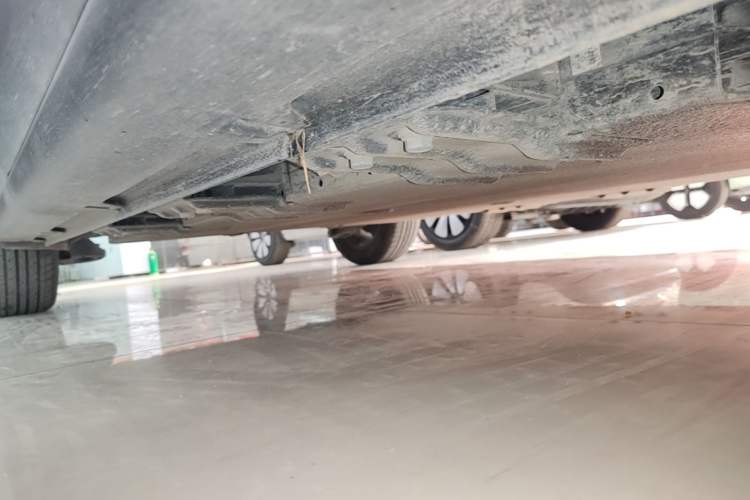 Used Wuling Bingo PLUS 2024 510 km Flagship Edition Four-Seater Version Right Side Sill