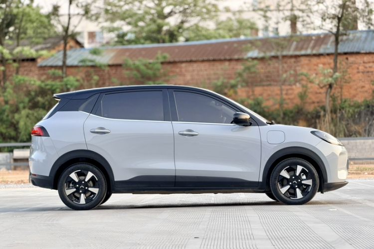 Used Wuling Bingo PLUS 2024 401 km Range 5-Seater Version Exterior 2