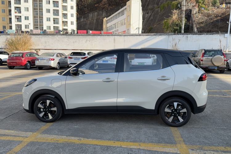 Used Wuling Bingo PLUS 2024 330 km Range Five-Seater Version Exterior 5