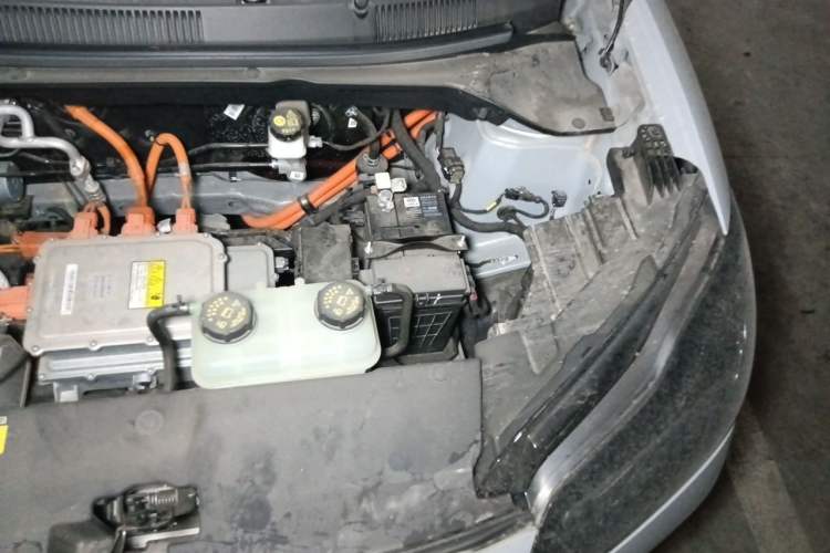 Used Wuling Bingo PLUS 2024 510 km Flagship Edition Four-Seater Version Engine Bay Left