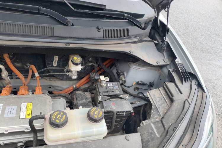 Used Wuling Bingo PLUS 2024 510 km Flagship Edition Four-Seater Version Engine Bay Left