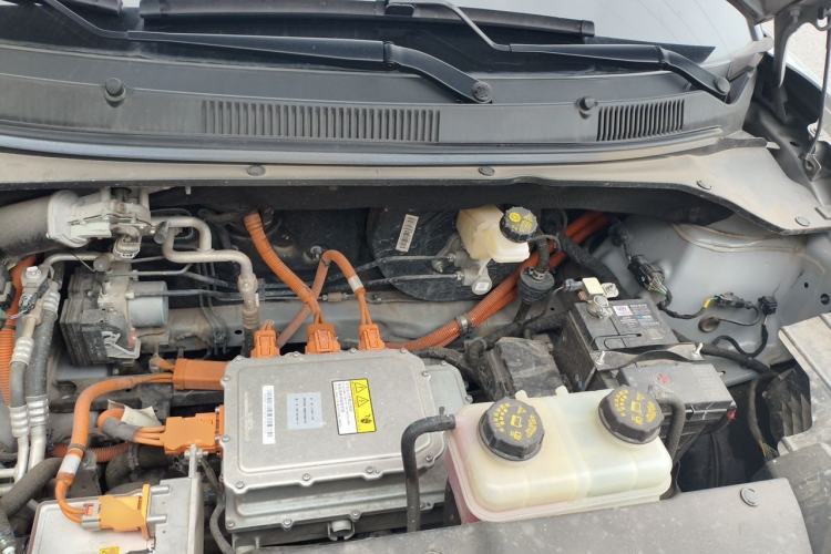 Used Wuling Bingo PLUS 2024 510 km Flagship Edition Four-Seater Version Engine Bay