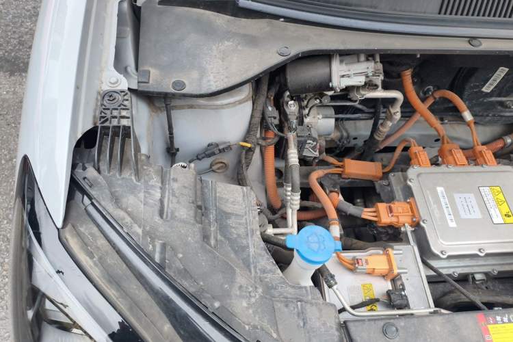 Used Wuling Bingo PLUS 2024 510 km Flagship Edition Four-Seater Version Engine Bay Right