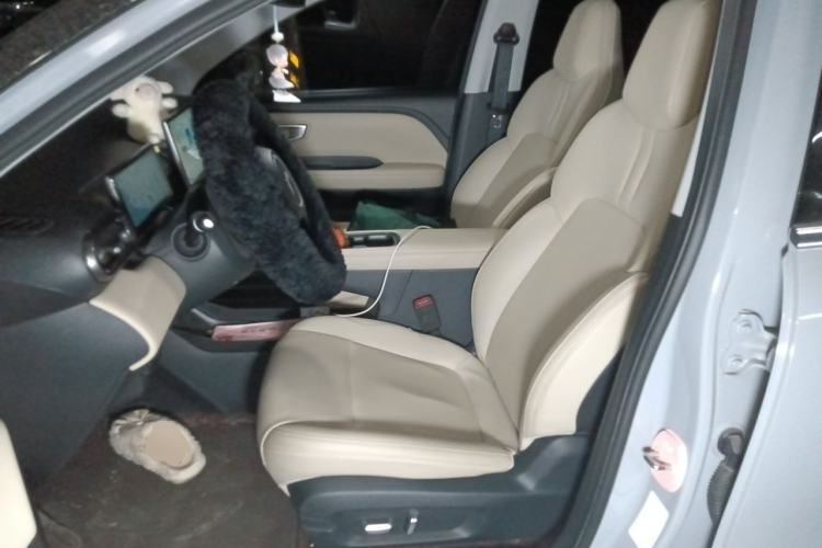 Used Wuling Bingo PLUS 2024 510 km Flagship Edition Four-Seater Version Left Front Seat