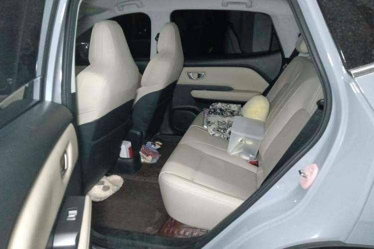 Used Wuling Bingo PLUS 2024 510 km Flagship Edition Four-Seater Version Left Rear Seat
