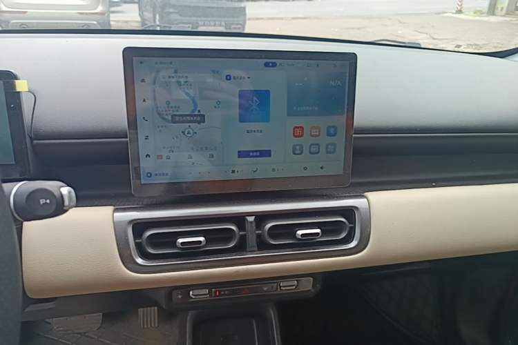 Used Wuling Bingo PLUS 2024 510 km Flagship Edition Four-Seater Version Audio And AC Panel