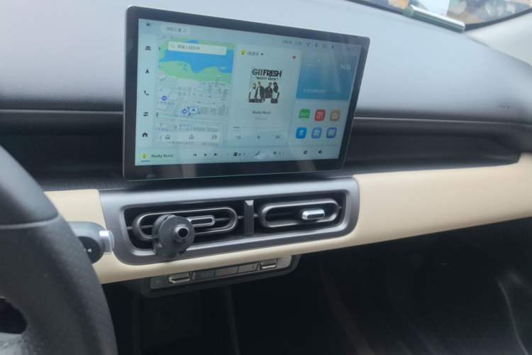Used Wuling Bingo PLUS 2024 510 km Flagship Edition Four-Seater Version Audio And AC Panel