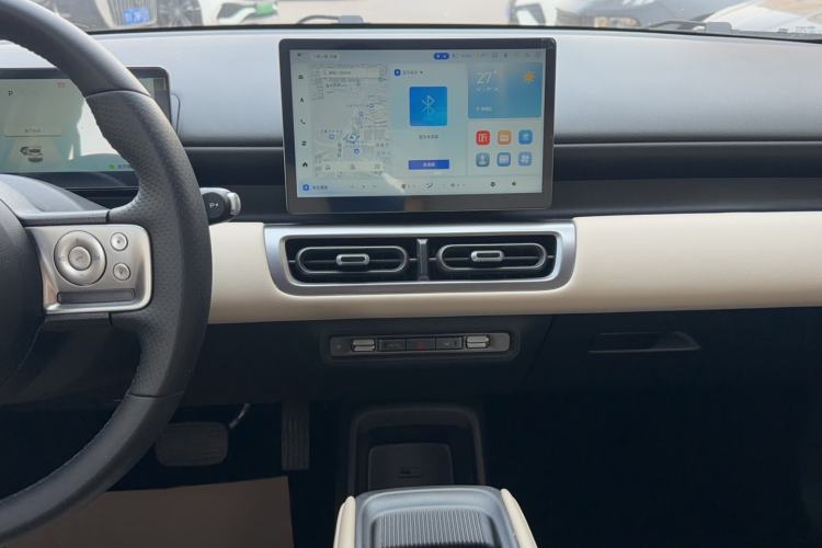 Used Wuling Bingo PLUS 2024 510 km Flagship Edition Four-Seater Version Audio And AC Panel