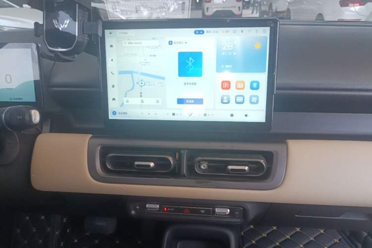 Used Wuling Bingo PLUS 2024 510 km Flagship Edition Four-Seater Version Audio And AC Panel