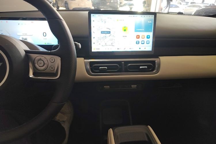 Used Wuling Bingo PLUS 2024 510 km Flagship Edition Four-Seater Version Center Console