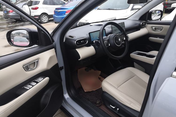 Used Wuling Bingo PLUS 2024 510 km Flagship Edition Four-Seater Version Driver Seat