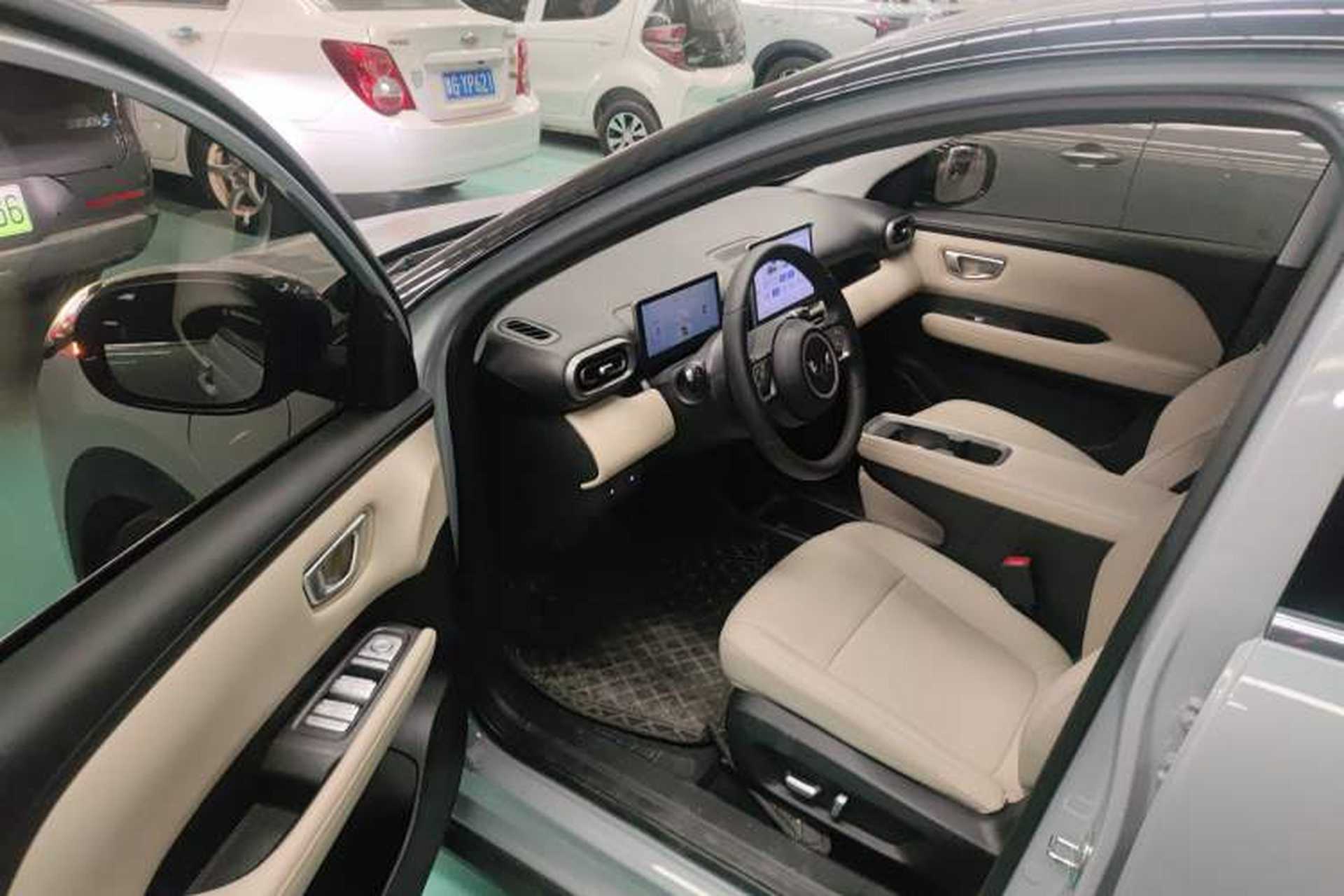 Used Wuling Bingo PLUS 2024 510 km Range 5-Seater Version Driver Seat