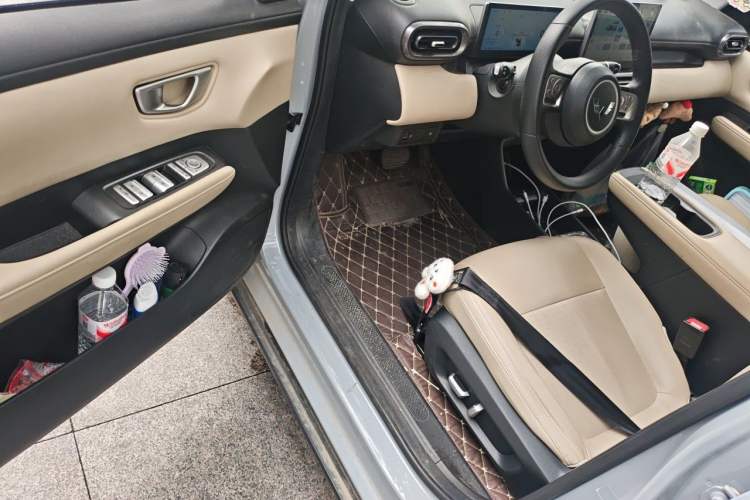 Used Wuling Bingo PLUS 2024 510 km Flagship Edition Four-Seater Version Driver Seat