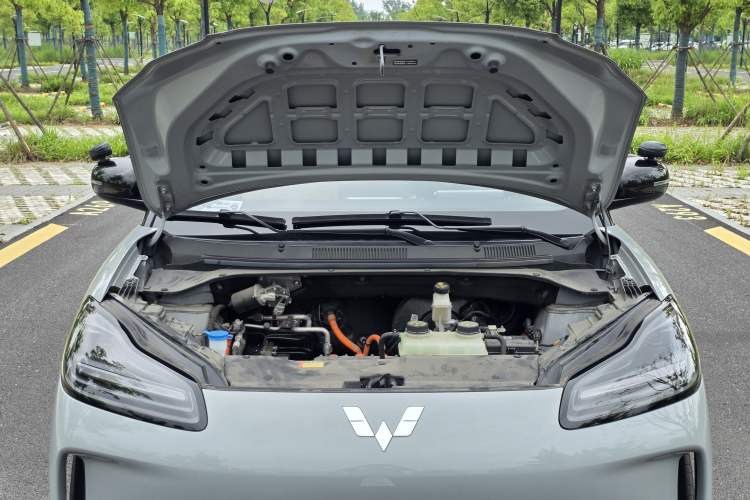 Used Wuling Bingo PLUS 2024 510 km Flagship Edition Four-Seater Version Engine Bay