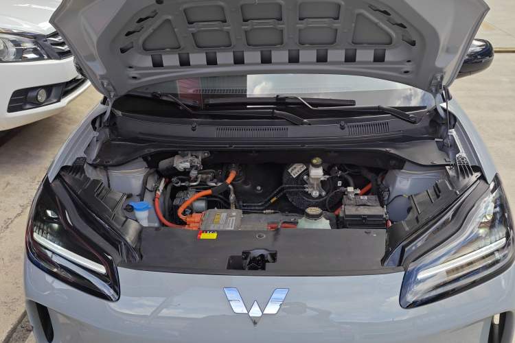 Used Wuling Bingo PLUS 2024 330 km Range Five-Seater Version Engine Bay