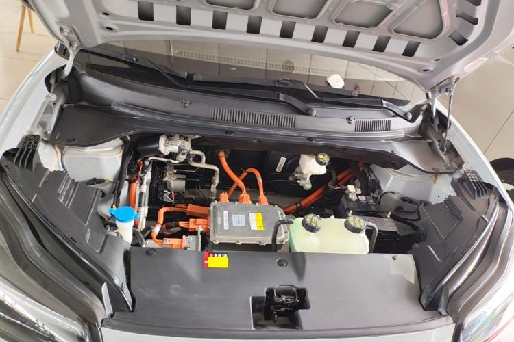 Used Wuling Bingo PLUS 2024 510 km Flagship Edition Four-Seater Version Engine Bay