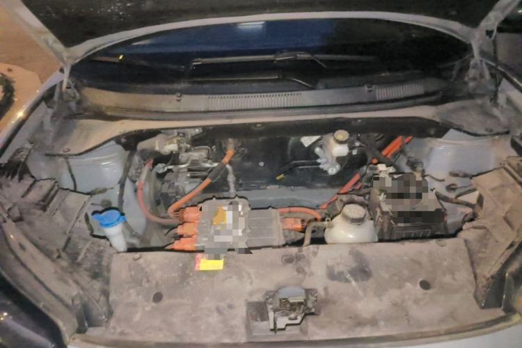 Used Wuling Bingo PLUS 2024 330 km Range Five-Seater Version Engine Bay