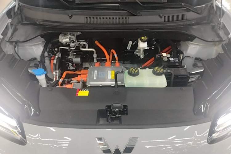 Used Wuling Bingo PLUS 2024 510 km Flagship Edition Four-Seater Version Engine Bay
