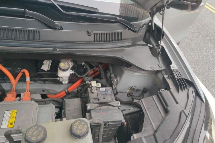 Used Wuling Bingo PLUS 2024 510 km Flagship Edition Four-Seater Version Engine Bay Left