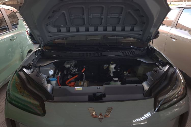Used Wuling Bingo PLUS 2024 401 km Range 5-Seater Version Engine Bay