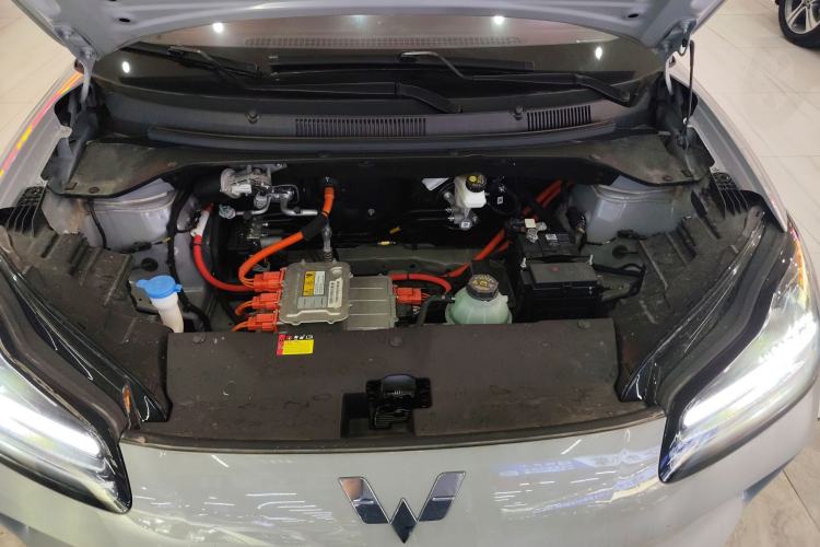 Used Wuling Bingo PLUS 2024 330 km Range Five-Seater Version Engine Bay