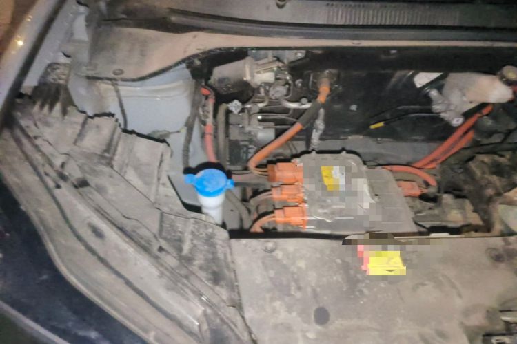 Used Wuling Bingo PLUS 2024 330 km Range Five-Seater Version Engine Bay Right