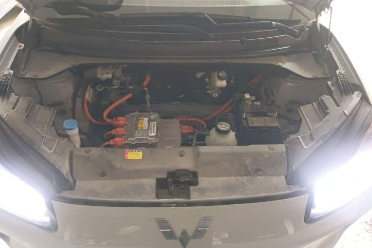 Used Wuling Bingo PLUS 2024 330 km Range Five-Seater Version Engine Bay