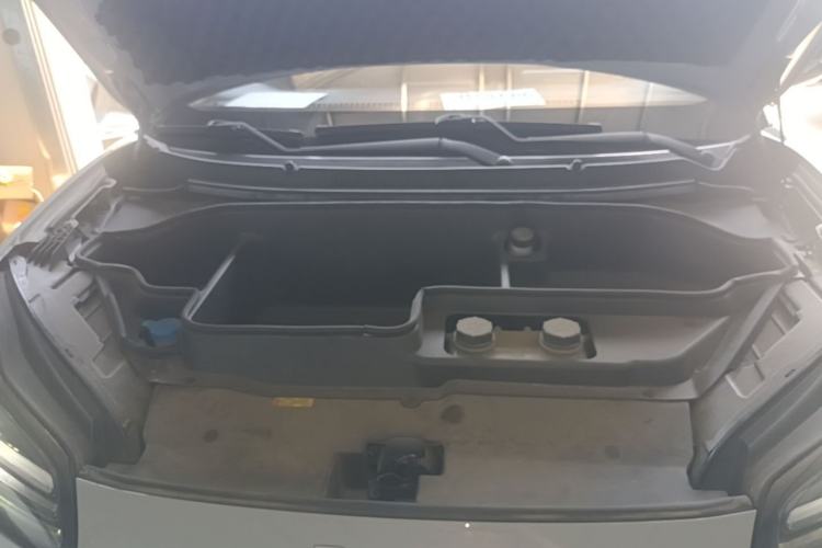 Used Wuling Bingo PLUS 2024 510 km Flagship Edition Four-Seater Version Engine Bay