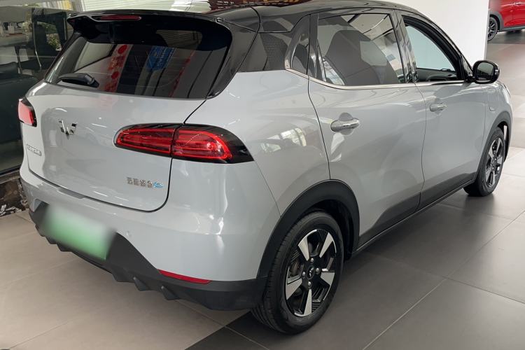 Used Wuling Bingo PLUS 2024 330 km Range Five-Seater Version Exterior 3