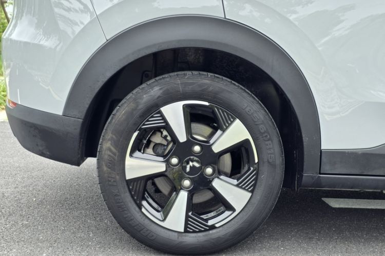 Used Wuling Bingo PLUS 2024 510 km Flagship Edition Four-Seater Version Exterior 4