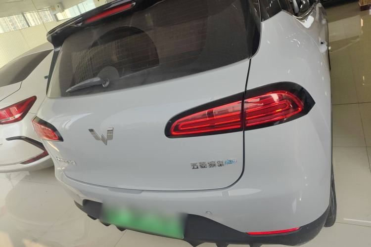 Used Wuling Bingo PLUS 2024 510 km Flagship Edition Four-Seater Version Exterior 4