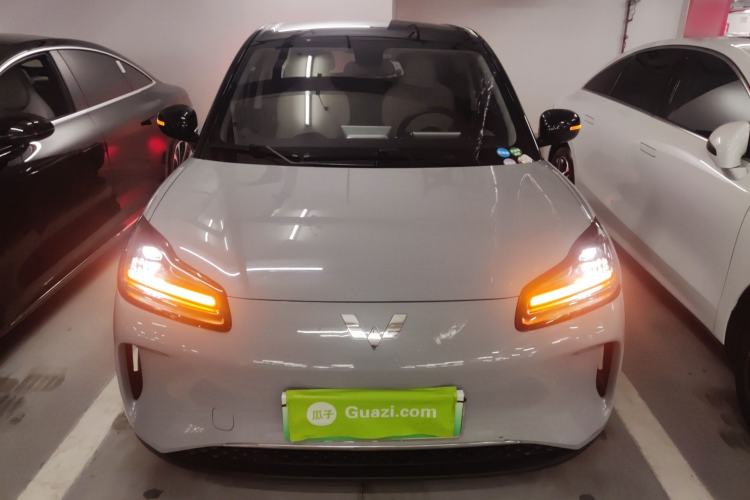 Used Wuling Bingo PLUS 2024 330 km Range Five-Seater Version Front