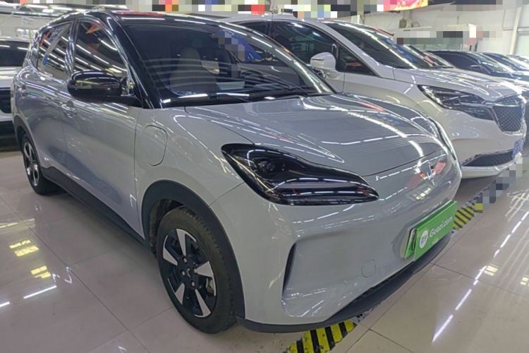Used Wuling Bingo PLUS 2024 401 km Flagship Edition Four-Seater Version Front Right 45 Deg