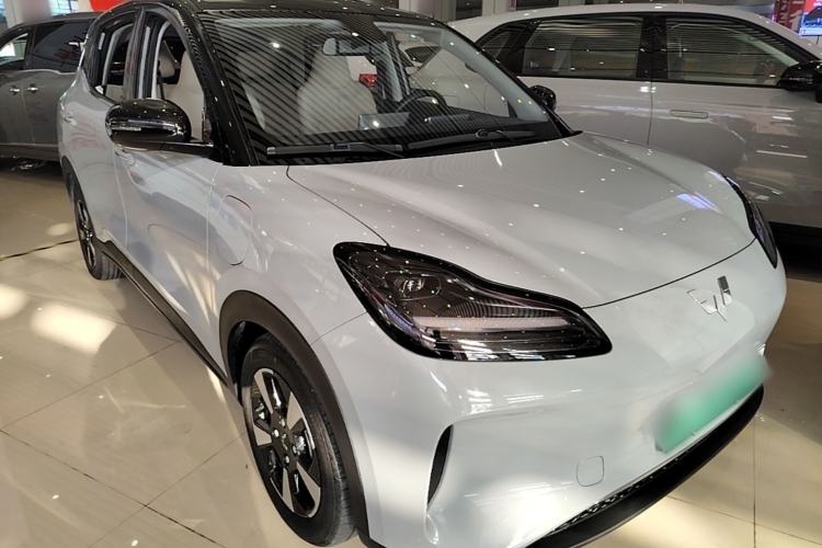 Used Wuling Bingo PLUS 2024 510 km Flagship Edition Four-Seater Version Front Right 45 Deg