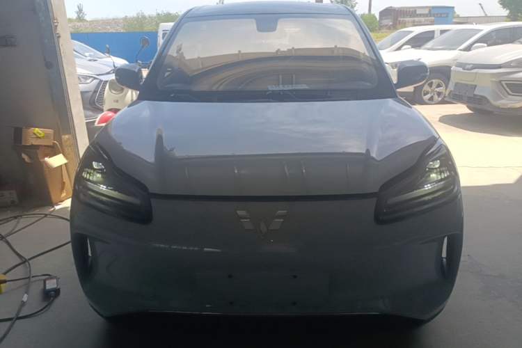 Used Wuling Bingo PLUS 2024 510 km Flagship Edition Four-Seater Version Front