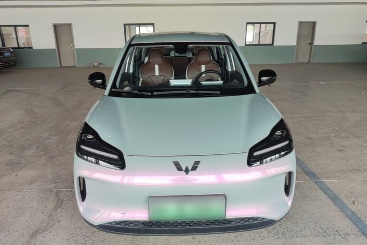 Used Wuling Bingo PLUS 2024 330 km Range Five-Seater Version Front