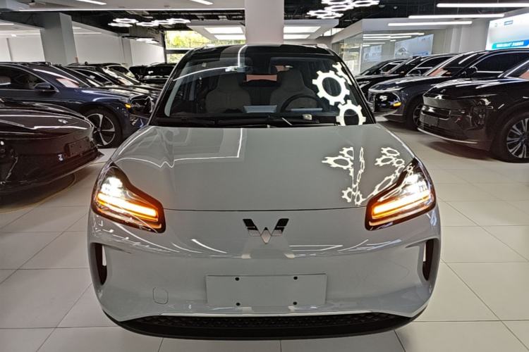 Used Wuling Bingo PLUS 2024 510 km Flagship Edition Four-Seater Version Front
