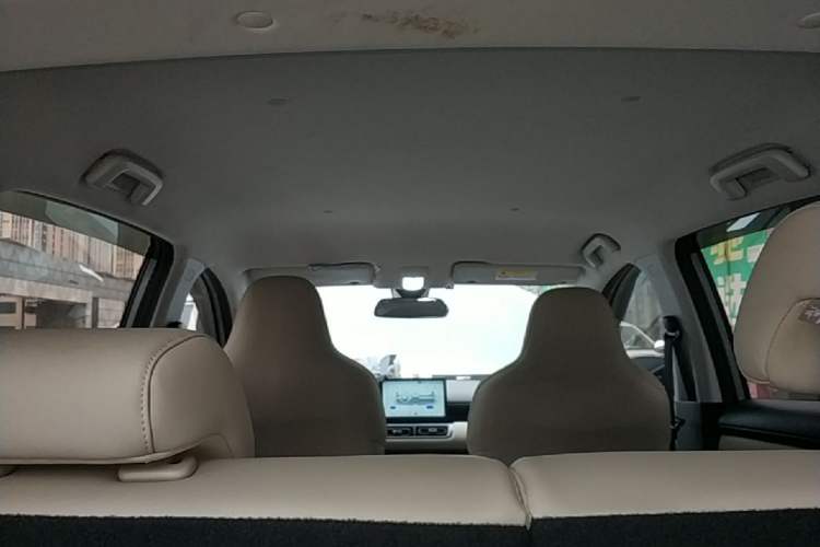 Used Wuling Bingo PLUS 2024 510 km Flagship Edition Four-Seater Version Headliner