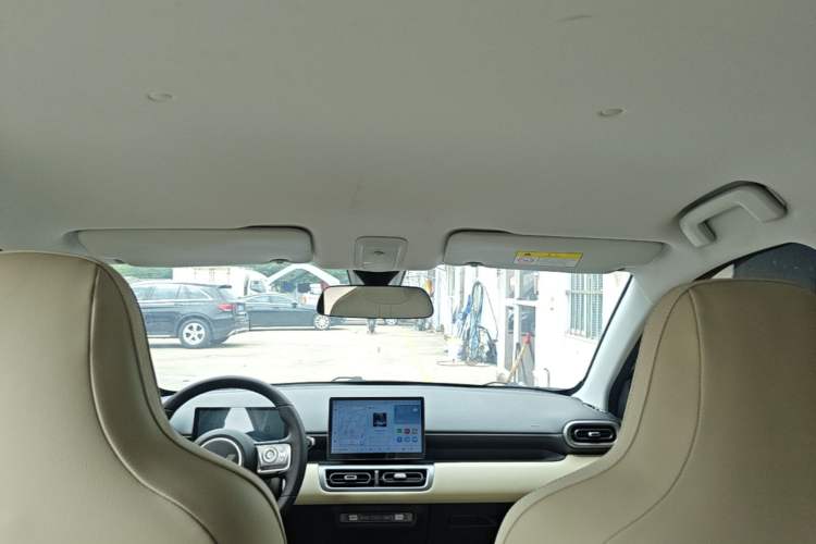 Used Wuling Bingo PLUS 2024 401 km Range 5-Seater Version Headliner