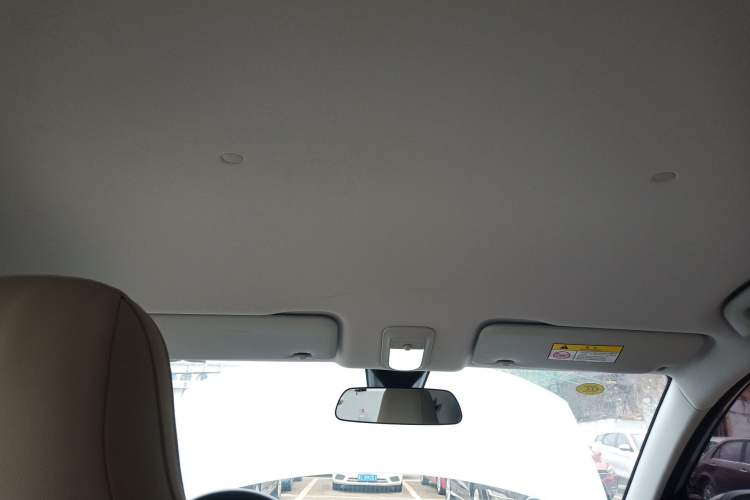 Used Wuling Bingo PLUS 2024 510 km Flagship Edition Four-Seater Version Headliner