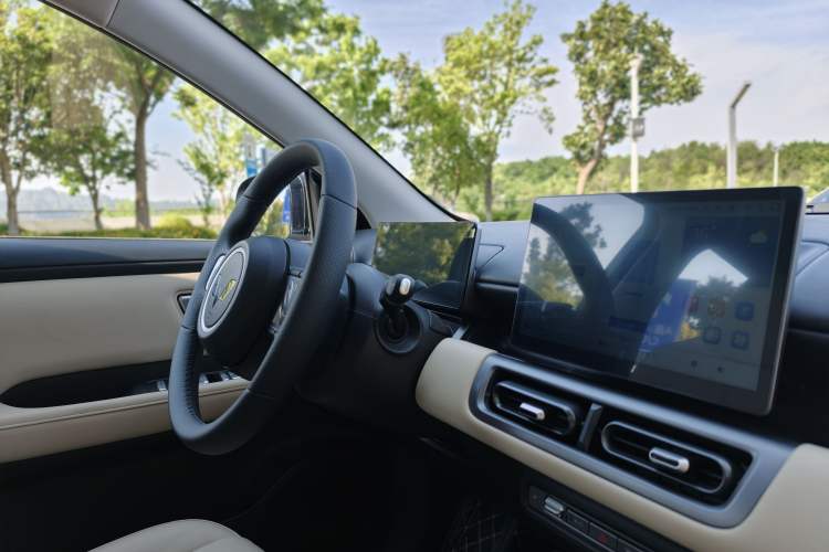 Used Wuling Bingo PLUS 2024 401 km Flagship Edition Four-Seater Version Interior 11