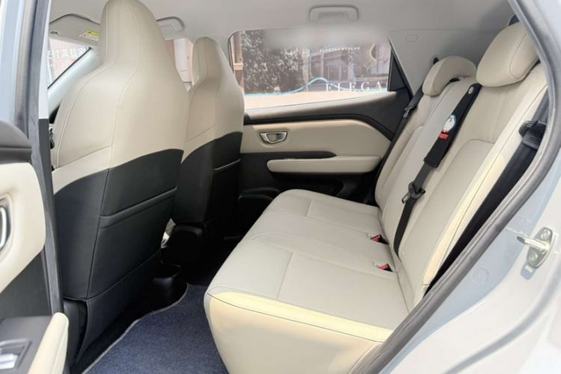 Used Wuling Bingo PLUS 2024 401 km Range 5-Seater Version Interior 2