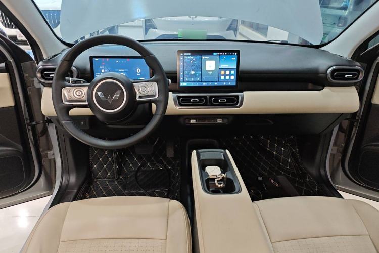 Used Wuling Bingo PLUS 2024 510 km Flagship Edition Four-Seater Version Interior 2