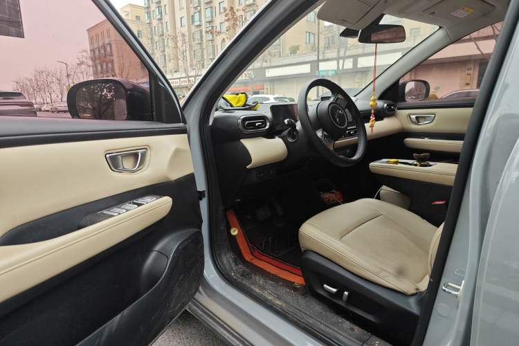 Used Wuling Bingo PLUS 2024 510 km Flagship Edition Four-Seater Version Interior 3