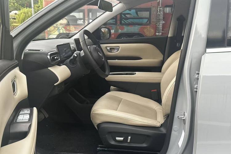 Used Wuling Bingo PLUS 2024 510 km Flagship Edition Four-Seater Version Interior 3