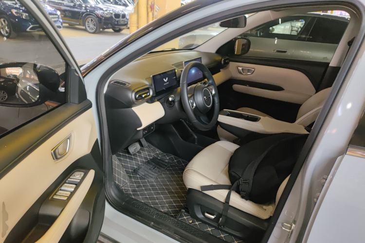 Used Wuling Bingo PLUS 2024 510 km Flagship Edition Four-Seater Version Interior 3