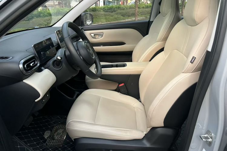 Used Wuling Bingo PLUS 2024 510 km Flagship Edition Four-Seater Version Interior 3