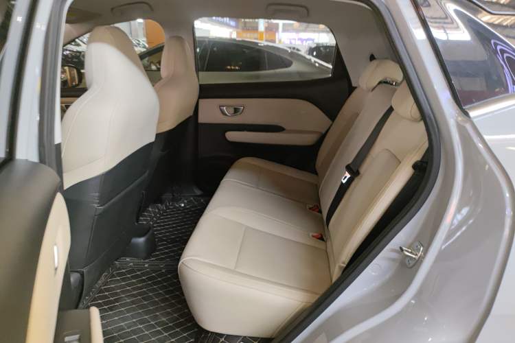 Used Wuling Bingo PLUS 2024 510 km Flagship Edition Four-Seater Version Interior 4