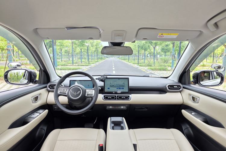 Used Wuling Bingo PLUS 2024 510 km Flagship Edition Four-Seater Version Interior 9